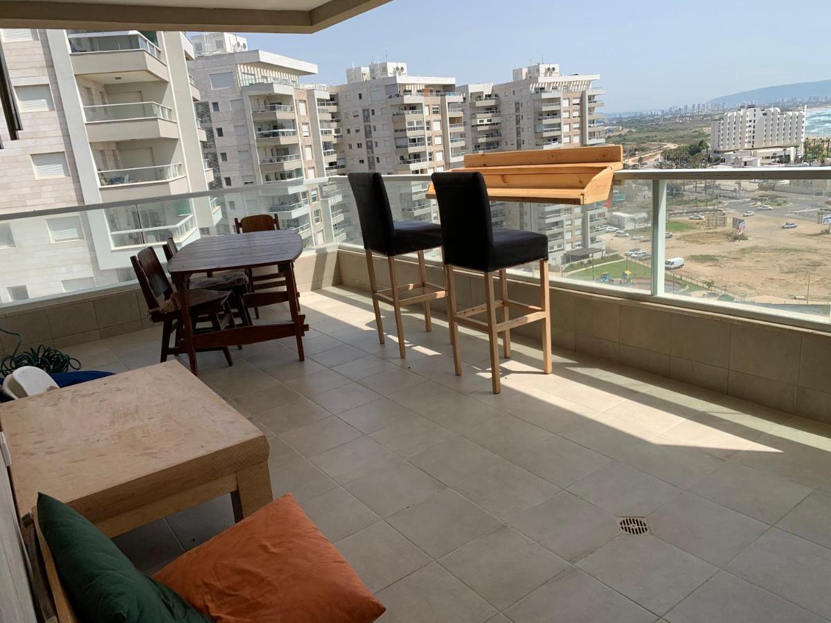 Acre Sea View 11Th Floor Apartment Eksteriør billede